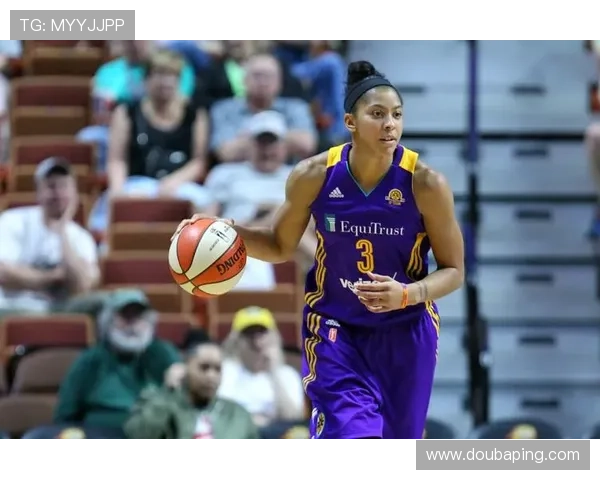 坎迪斯帕克透露退役后萧华频繁问候而WNBA总裁从未联系